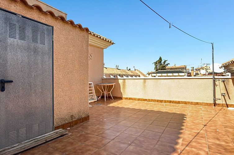 Geschakelde woning in Orihuela