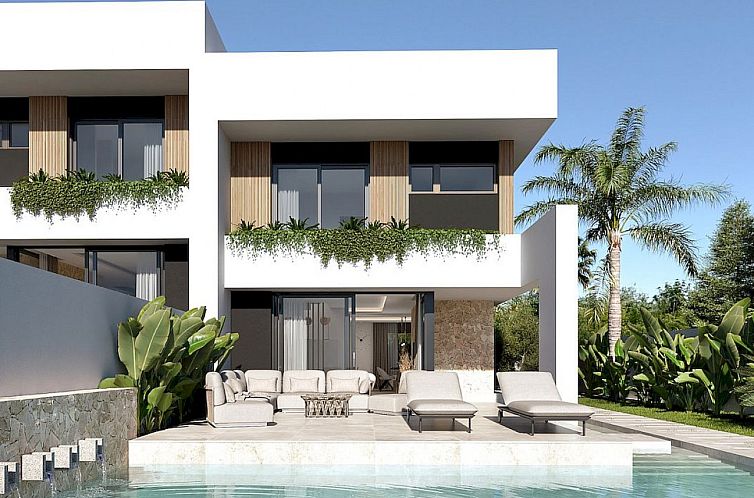 Chalet in Orihuela