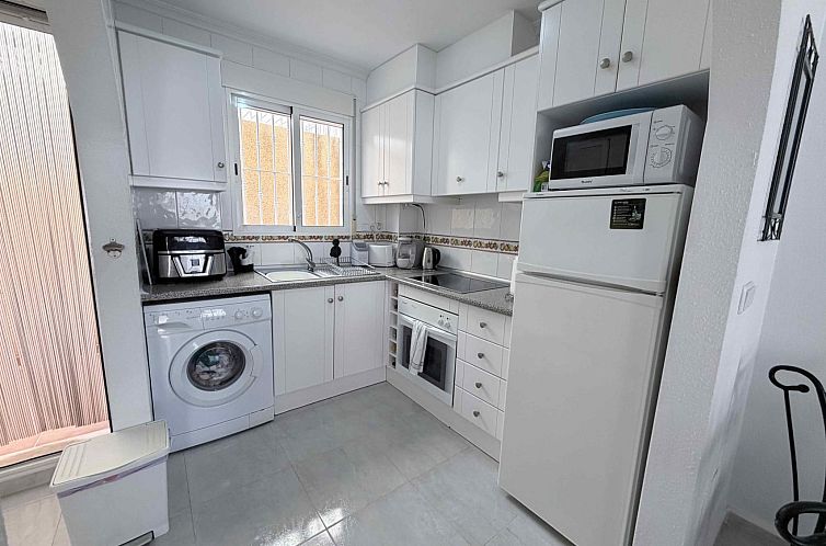 Geschakelde woning in Orihuela