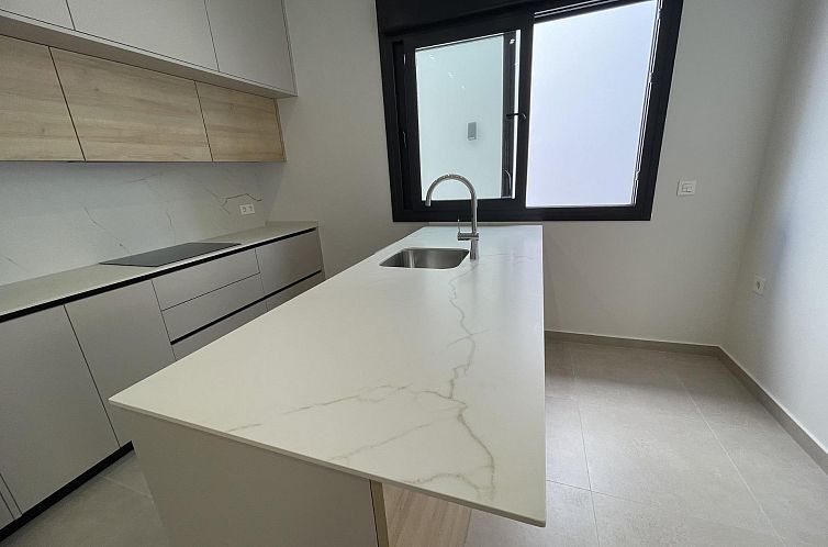 Vrijstaande woning in Almoradí
