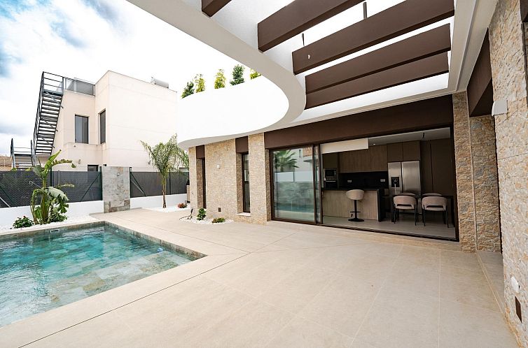 Geschakelde woning in Almoradí