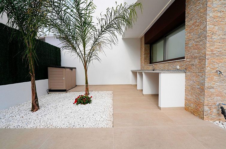Geschakelde woning in Almoradí