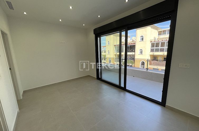 Vrijstaande woning in Almoradí