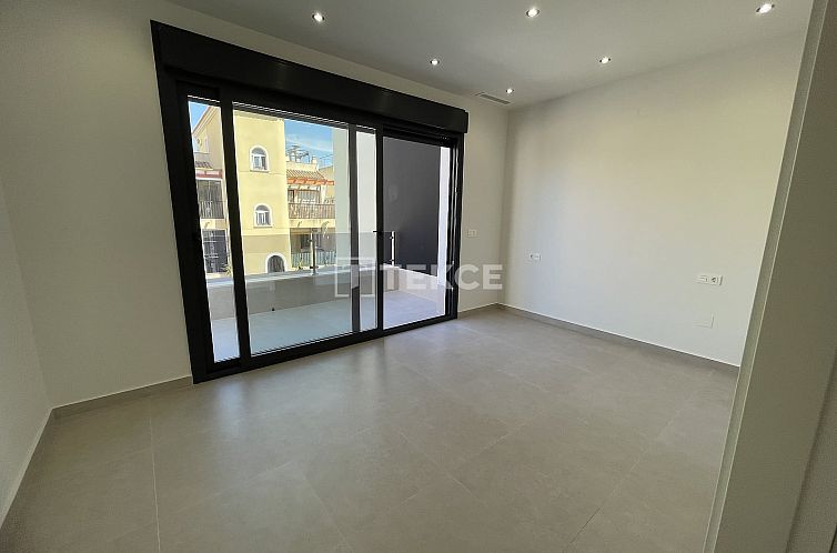 Vrijstaande woning in Almoradí