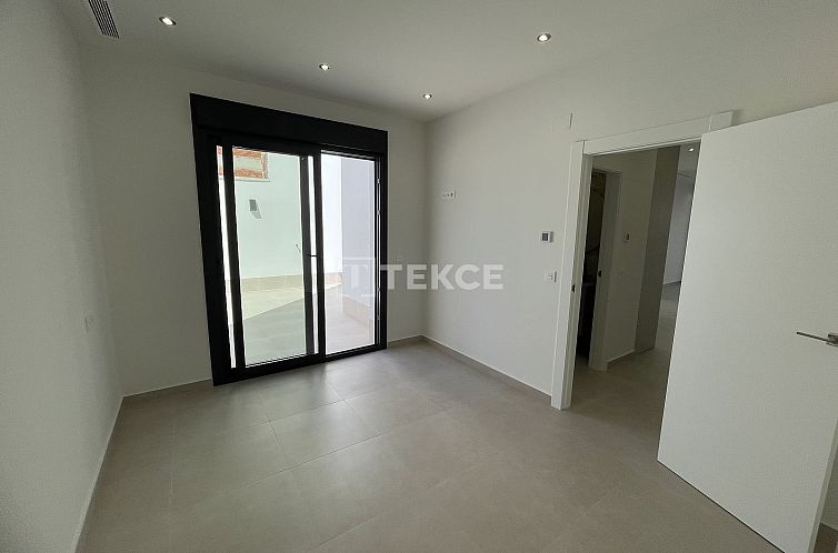 Vrijstaande woning in Almoradí