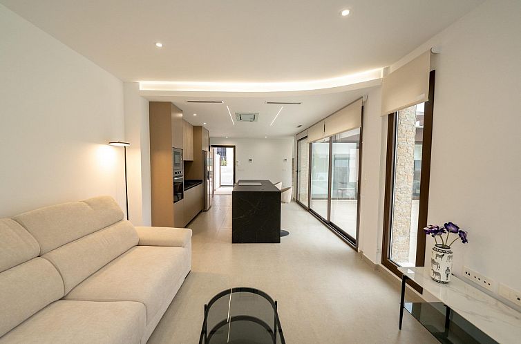 Geschakelde woning in Almoradí