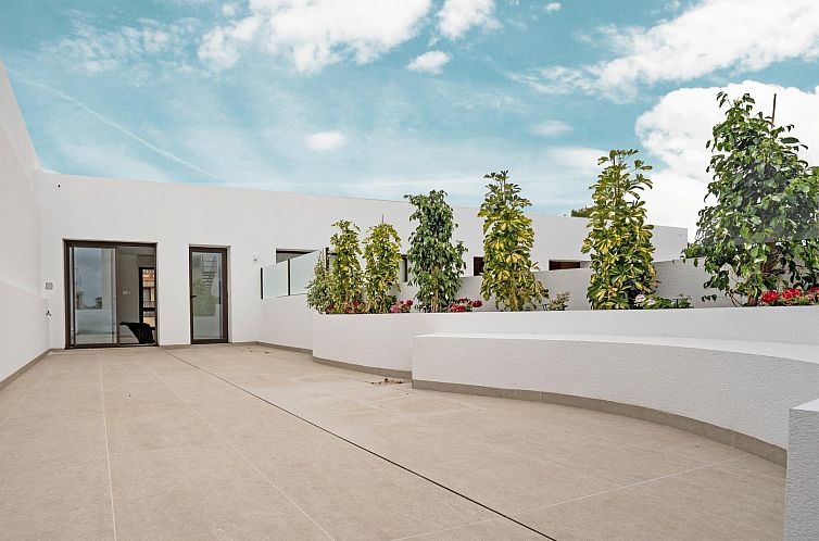 Geschakelde woning in Almoradí