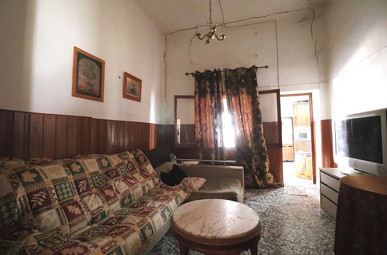 Chalet in Almoradí