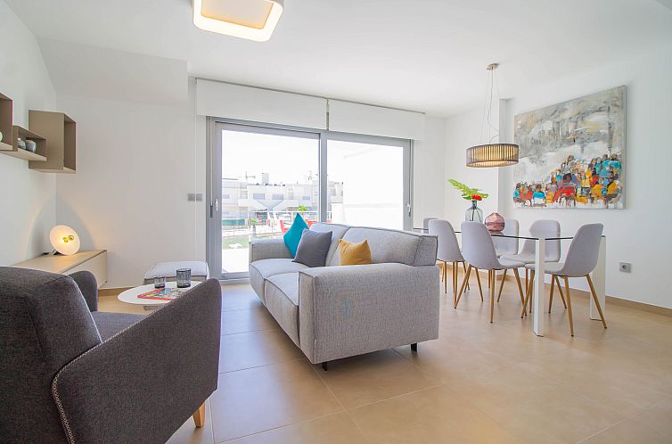 Geschakelde woning in Vistabella Golf
