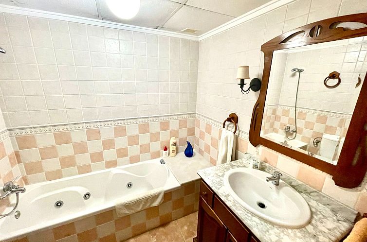Vrijstaande woning in Almoradí