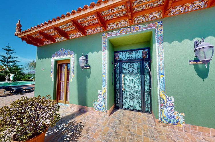 Vrijstaande woning in Almoradí