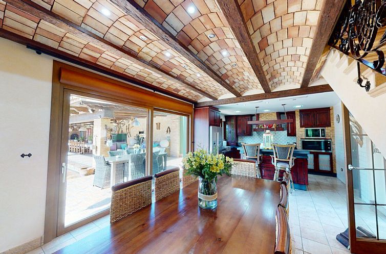 Vrijstaande woning in Almoradí