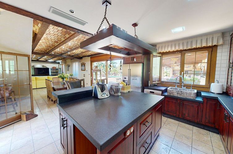 Vrijstaande woning in Almoradí