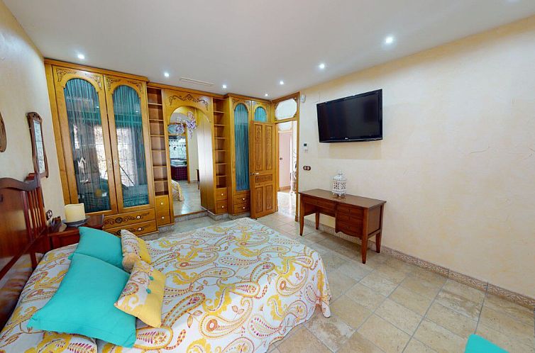 Vrijstaande woning in Almoradí