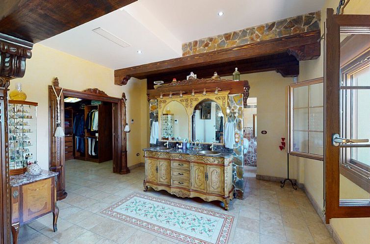 Vrijstaande woning in Almoradí
