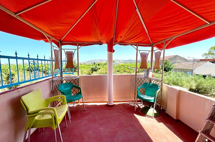 Geschakelde woning in Almoradí