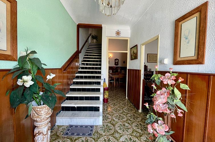 Geschakelde woning in Almoradí
