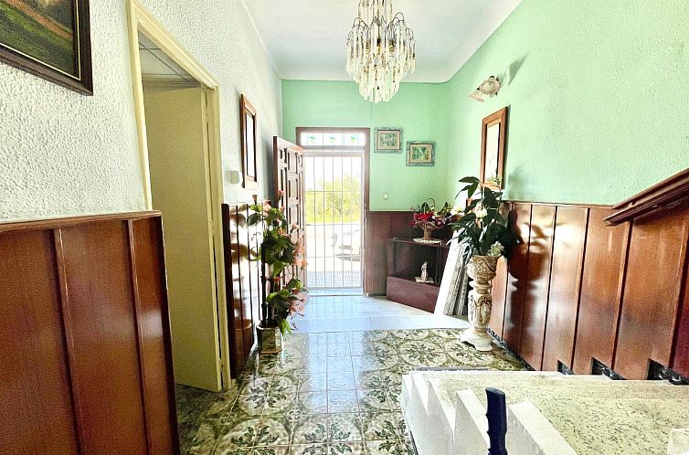 Geschakelde woning in Almoradí
