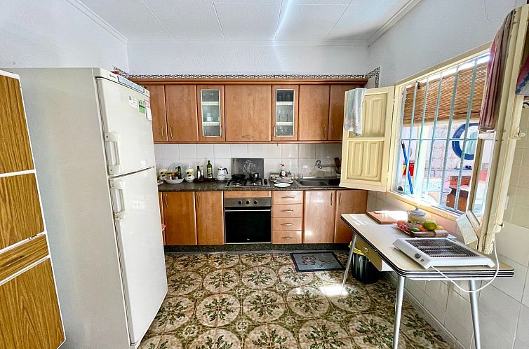 Geschakelde woning in Almoradí
