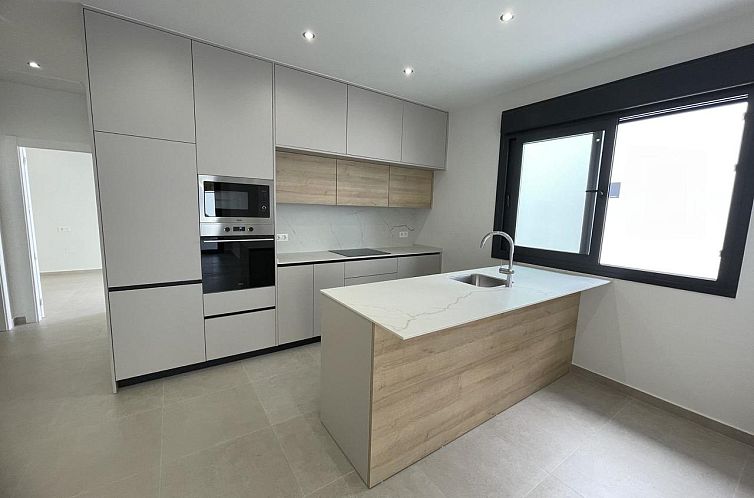 Vrijstaande woning in Almoradí