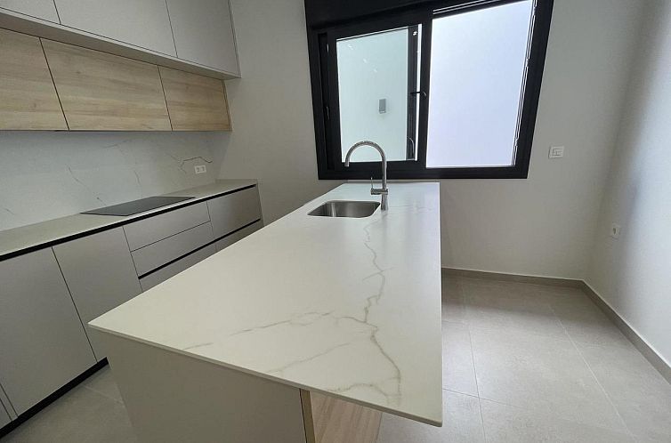 Vrijstaande woning in Almoradí