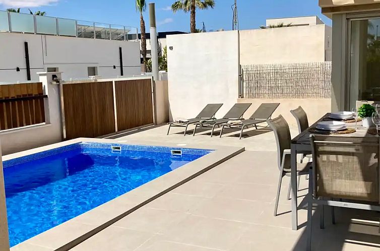 Villa Imjo Gelijkvloer privé zwembad