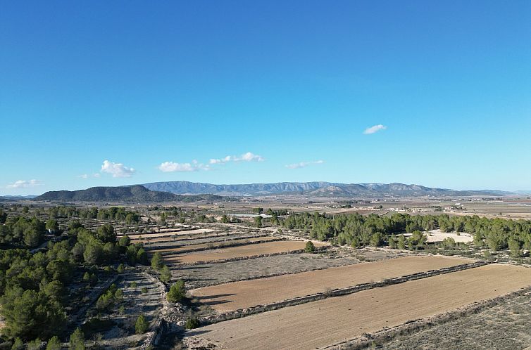 Kavel in Monovar