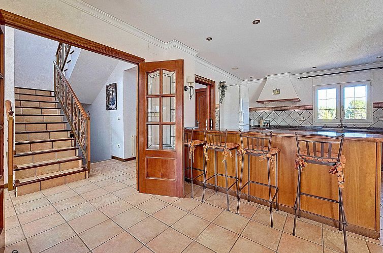 Vrijstaande woning in Monovar