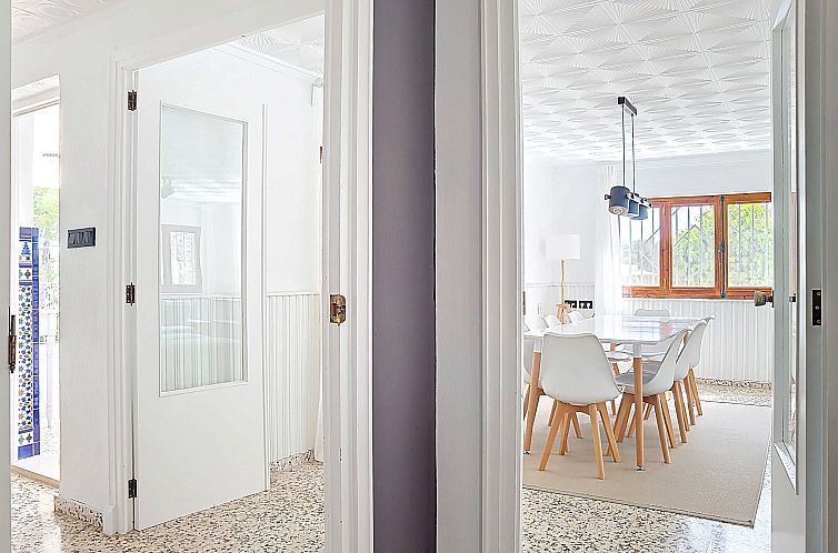 Vrijstaande woning in Monovar