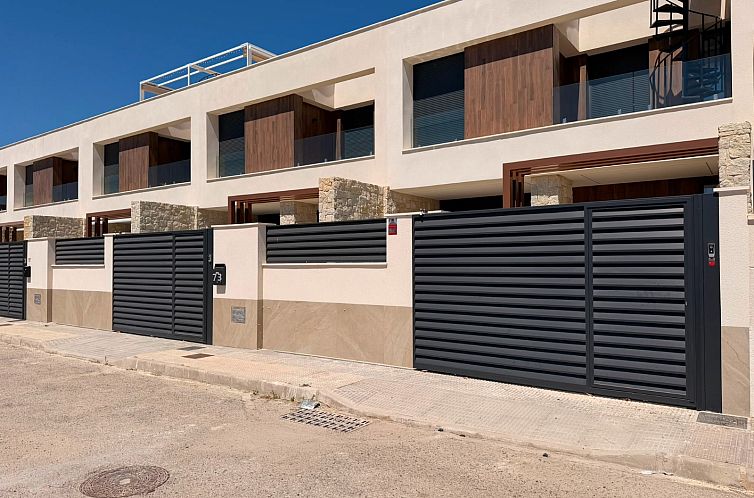 Geschakelde woning in Dolores