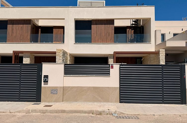 Geschakelde woning in Dolores