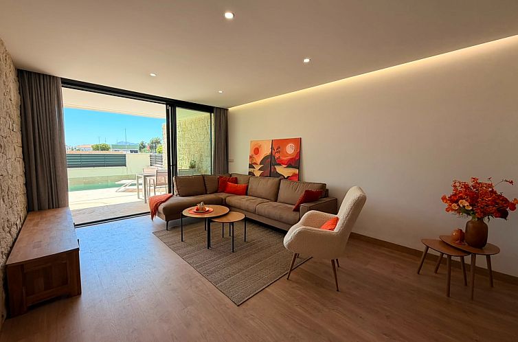 Geschakelde woning in Dolores
