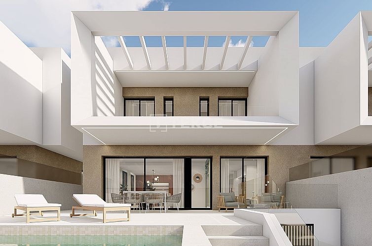 Geschakelde woning in Dolores Centro