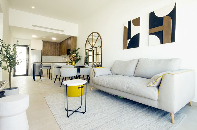 Geschakelde woning in San Fulgencio
