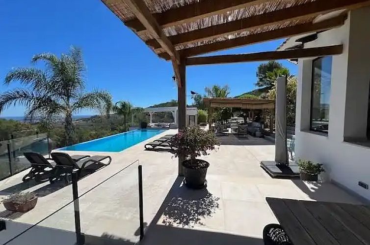 Villa Vista