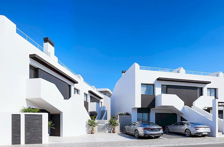 Geschakelde woning in San Fulgencio