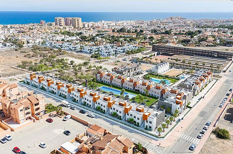 Geschakelde woning in Torrevieja