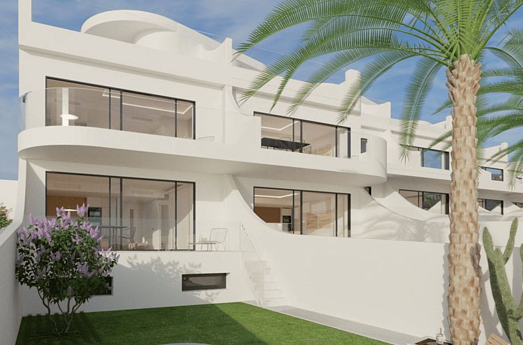Geschakelde woning in Torrevieja