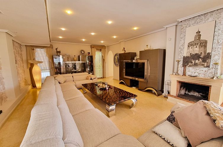 Vrijstaande woning in Torrevieja