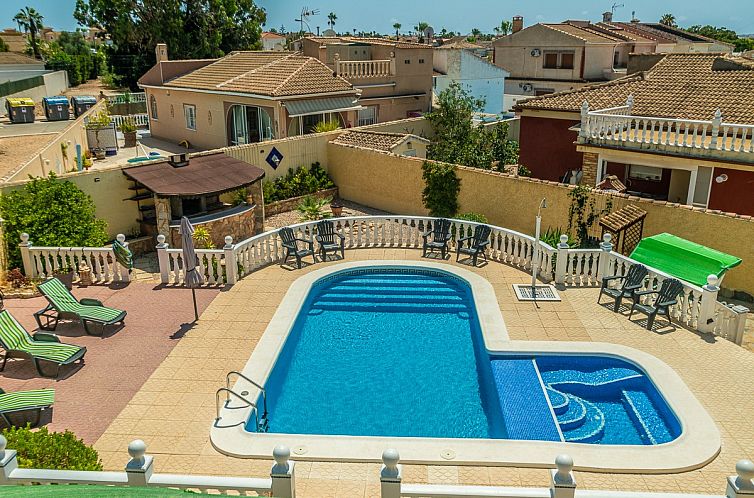 Vrijstaande woning in Torrevieja