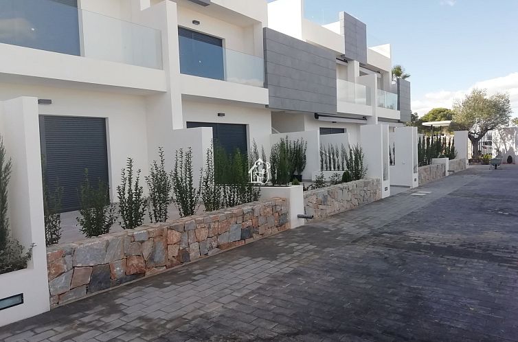 Geschakelde woning in Torrevieja