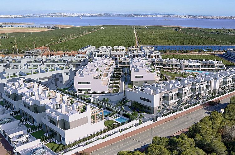 Geschakelde woning in Torrevieja