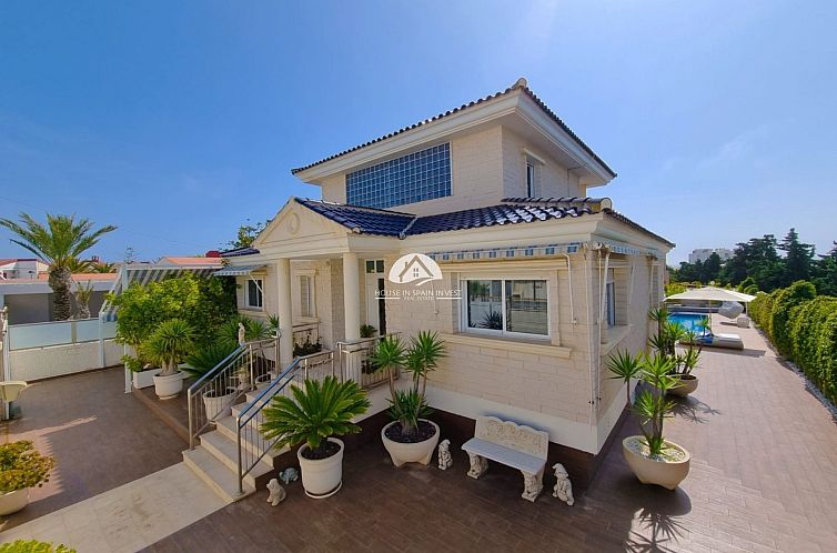 Vrijstaande woning in Torrevieja