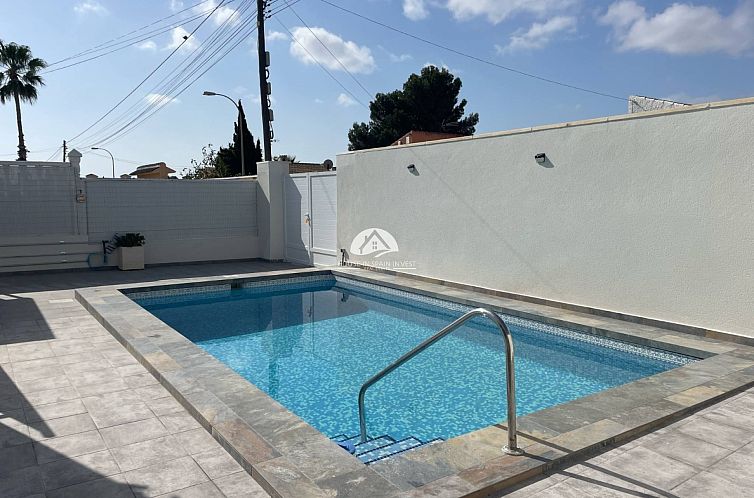 Vrijstaande woning in Torrevieja