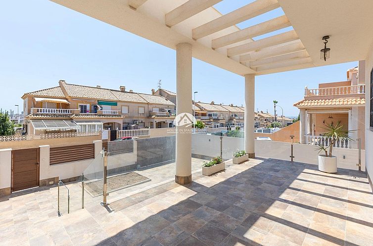 Vrijstaande woning in Torrevieja
