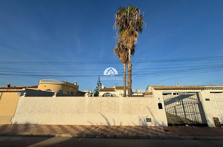 Vrijstaande woning in Torrevieja