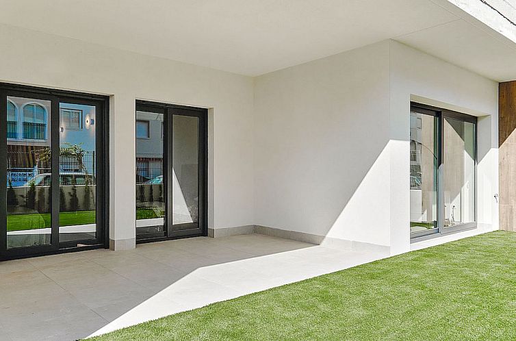 Geschakelde woning in Torrevieja