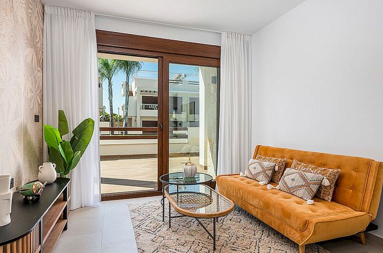 Geschakelde woning in Torrevieja