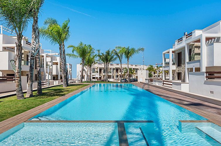 Geschakelde woning in Torrevieja