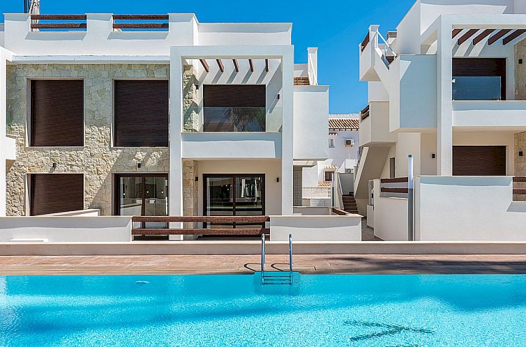 Geschakelde woning in Torrevieja